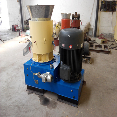 350型木屑顆粒機(jī)、平模木屑顆粒機(jī)、亨運(yùn)機(jī)械生物質(zhì)顆粒機(jī)圖片,350型木屑顆粒機(jī)、平模木屑顆粒機(jī)、亨運(yùn)機(jī)械生物質(zhì)顆粒機(jī)圖片大全,鞏義市亨運(yùn)機(jī)械設(shè)備貿(mào)易-